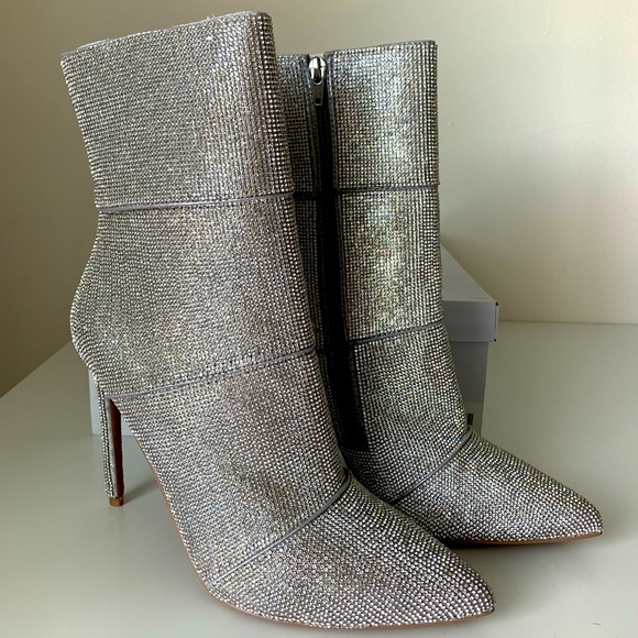 Steve Madden Shoes - Steven Madden Winona Rhinestones Booties